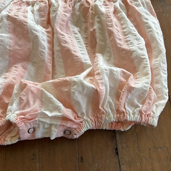 Anne Shirley Boutique Pink and White Striped texture Short Romper - Picture 2 of 6